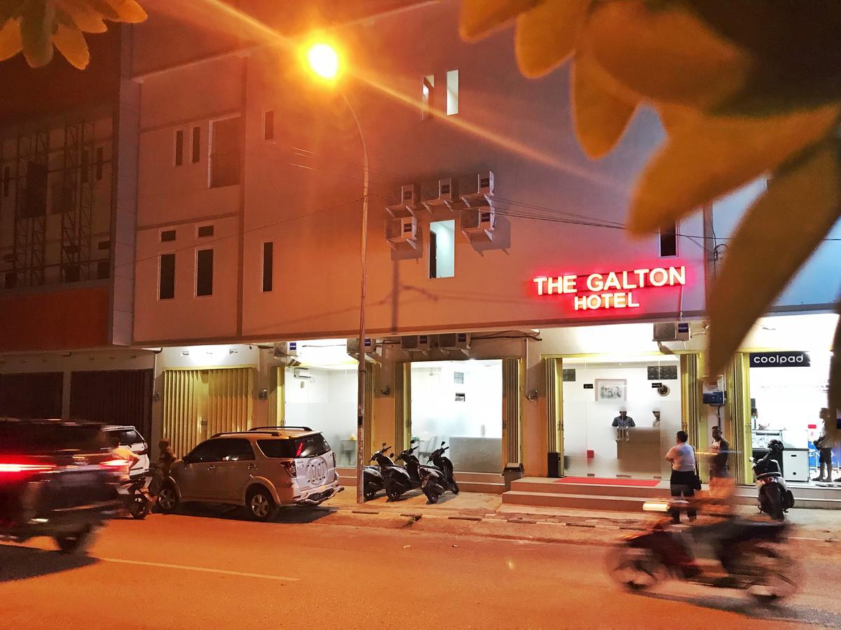 The Galton Hotel Baubau Exteriör bild
